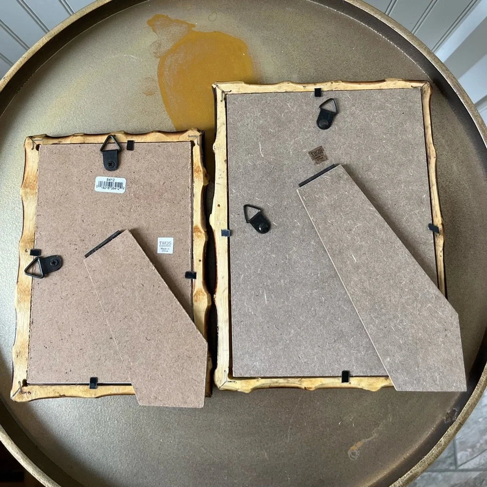 TWO’S COMPANY BROWN BAMBOO PICTURE FRAME SET | SET OF 2 - 4”x6” & 5”x7” | NEW - Picture 2 of 5